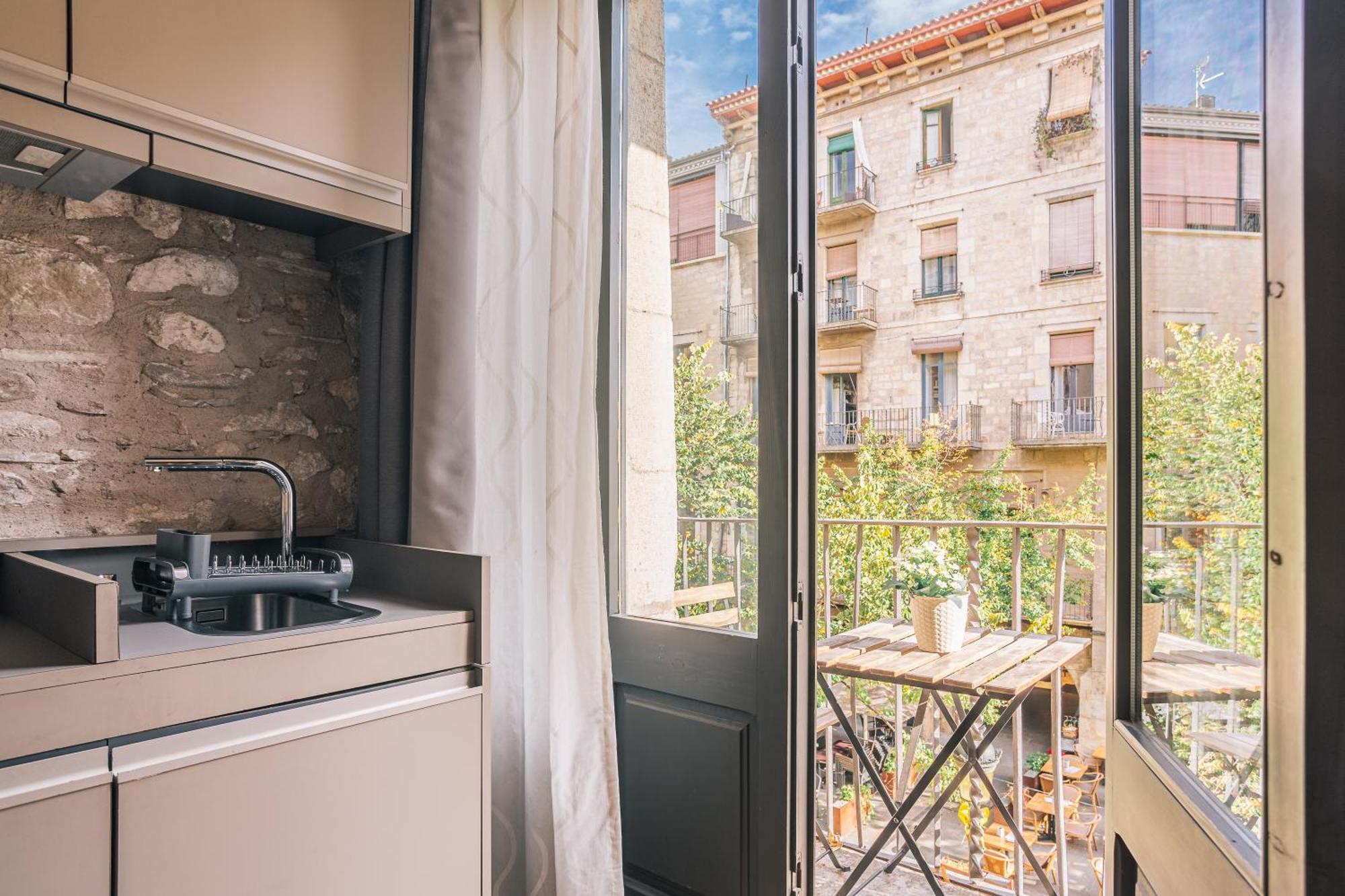 Apt 3 Cipres Girona Luaran gambar